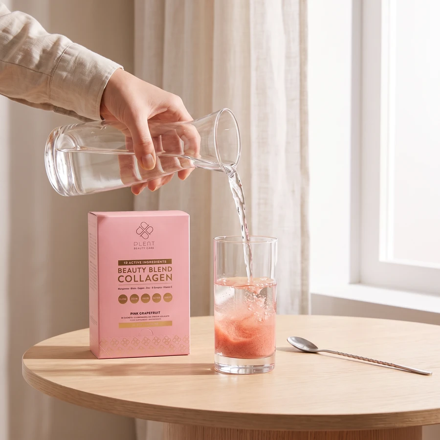 Zalej 250 ml zimnej wody, soku lub koktajlu